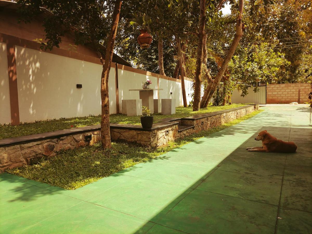 Ceylonima Home Stay Anuradhapura Eksteriør bilde