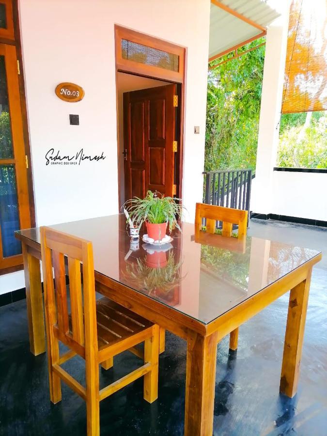 Ceylonima Home Stay Anuradhapura Eksteriør bilde